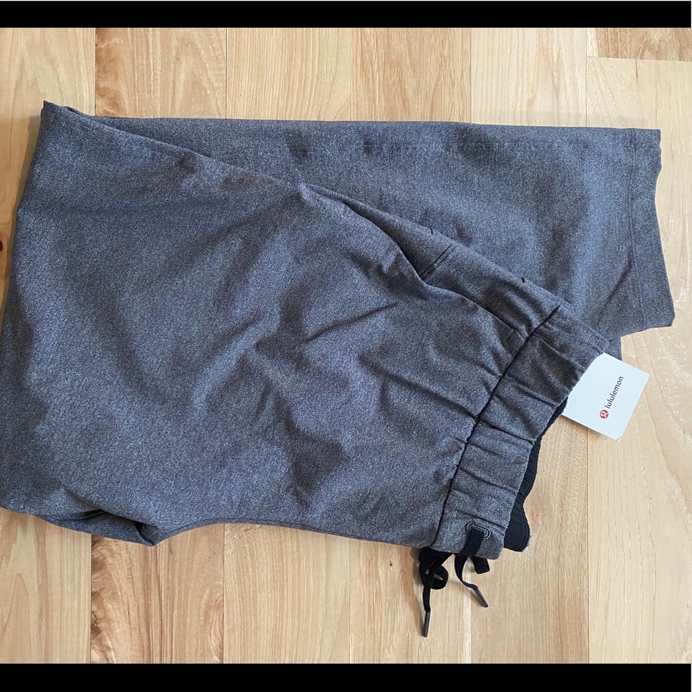 Lululemon On the Fly 7/8 pant Heathered Gray